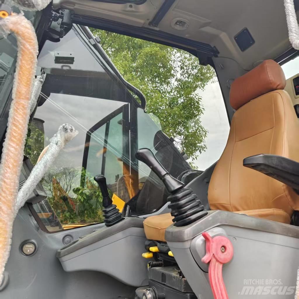 Volvo EC 380 D L 履带挖掘机