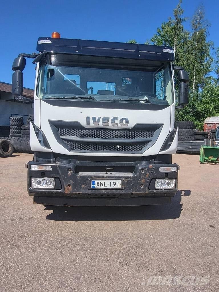 Iveco Stralis-360 绞盘车