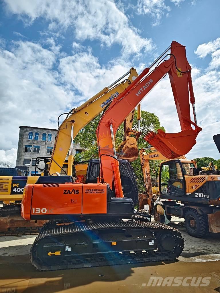 Hitachi ZX 130 履带挖掘机