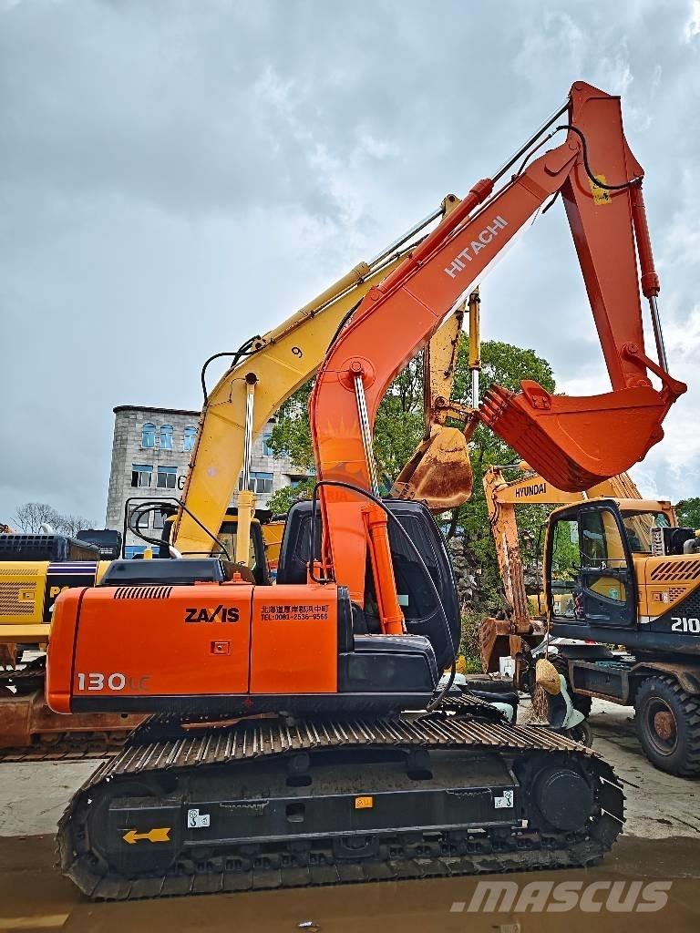 Hitachi ZX 130 履带挖掘机
