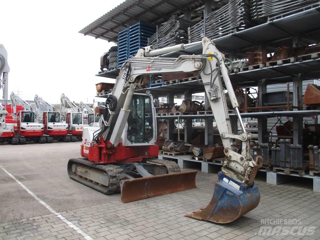 Takeuchi TB 280 FR 中型挖掘机