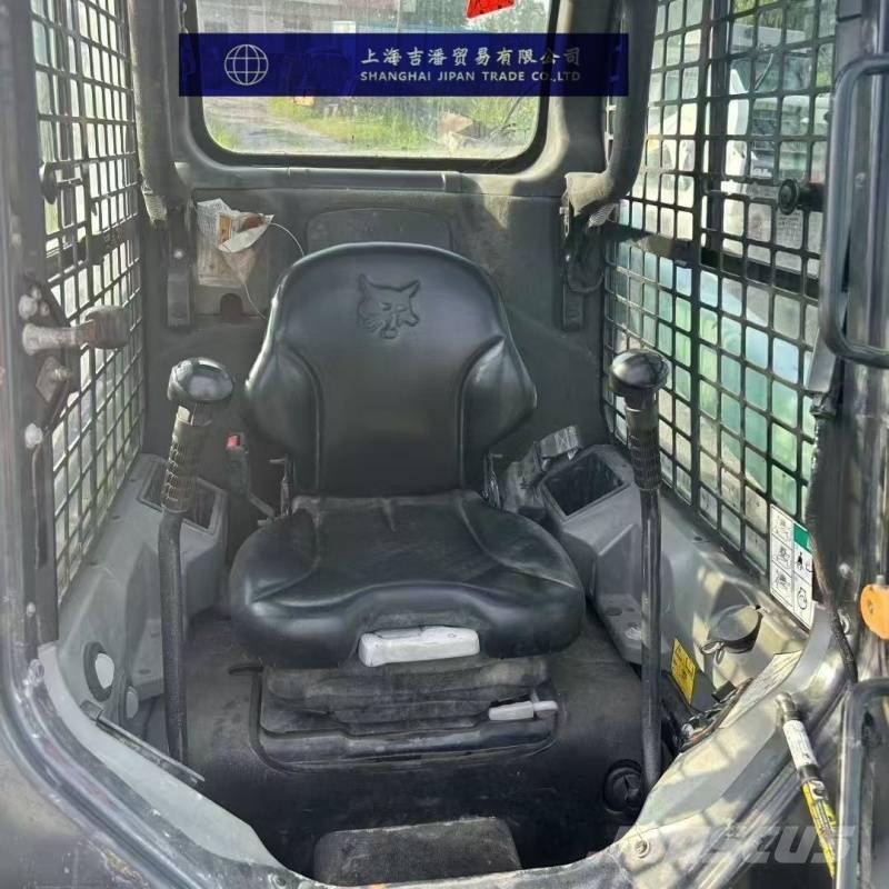 Bobcat S 550 滑移装载机