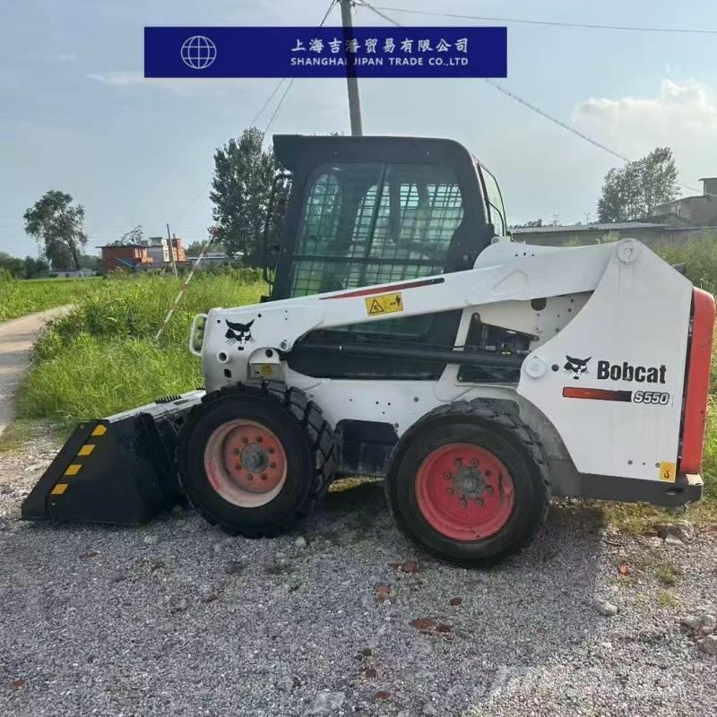 Bobcat S 550 滑移装载机
