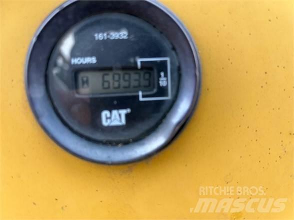 CAT D4G 履带式推土机