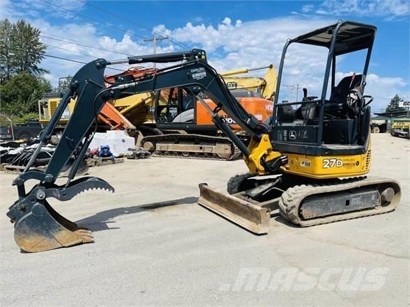 John Deere 27D 小型挖掘机