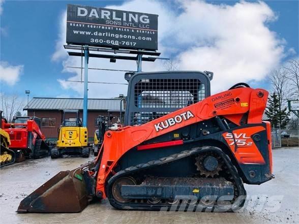 Kubota SVL75-2 滑移装载机