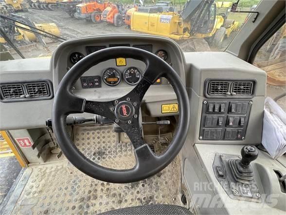Moxy MT41 铰接式自卸车