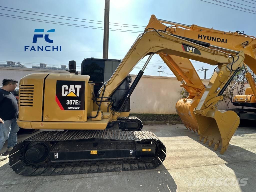 CAT 307E2 小型挖掘机