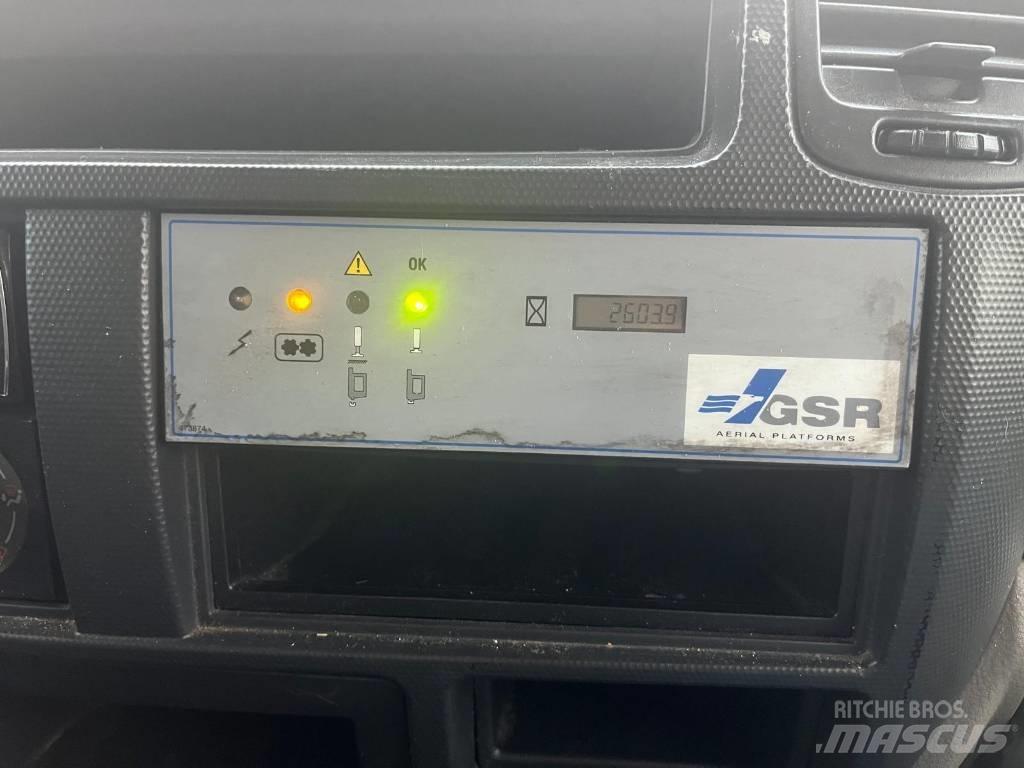 Nissan GSR B200PX 客货电梯