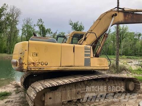 Komatsu PC 200 履带挖掘机