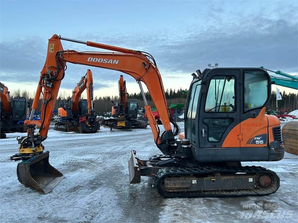 Doosan dx55 小型挖掘机