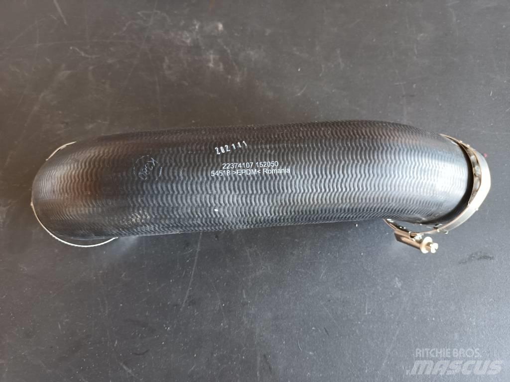 Volvo HOSE 22374107 运输工具-其他