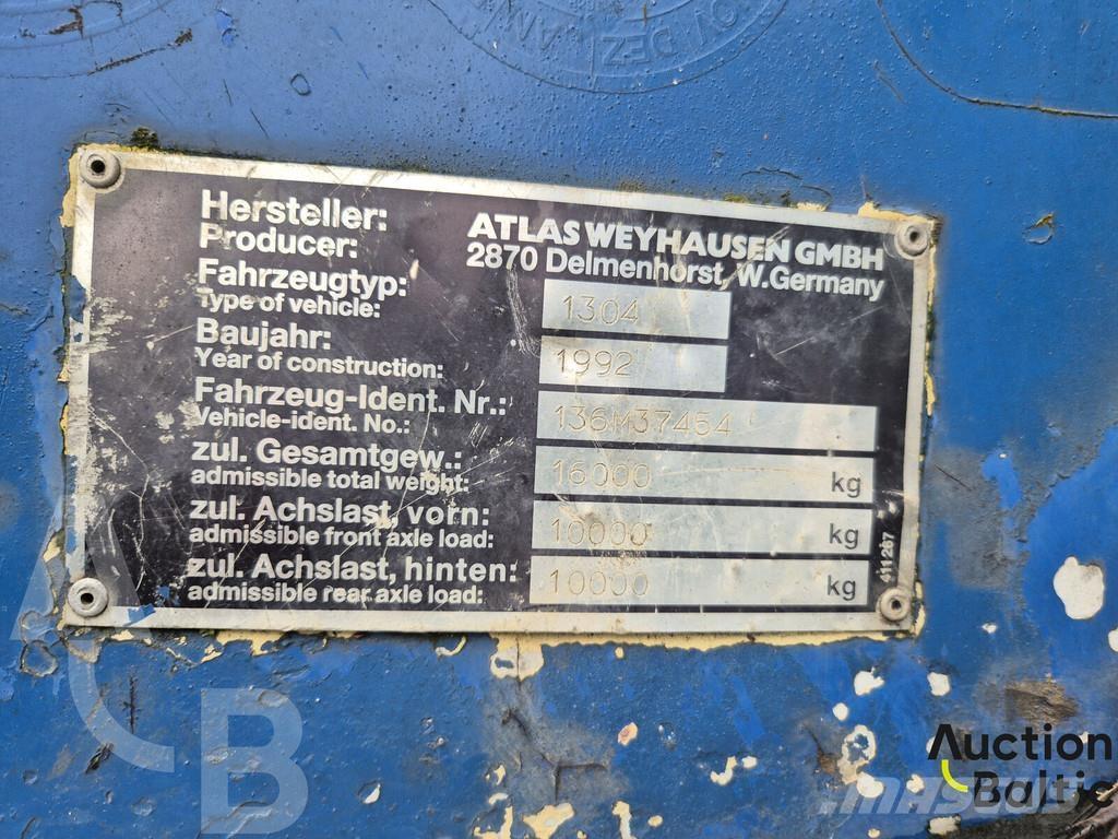 Atlas 1304 轮式挖掘机