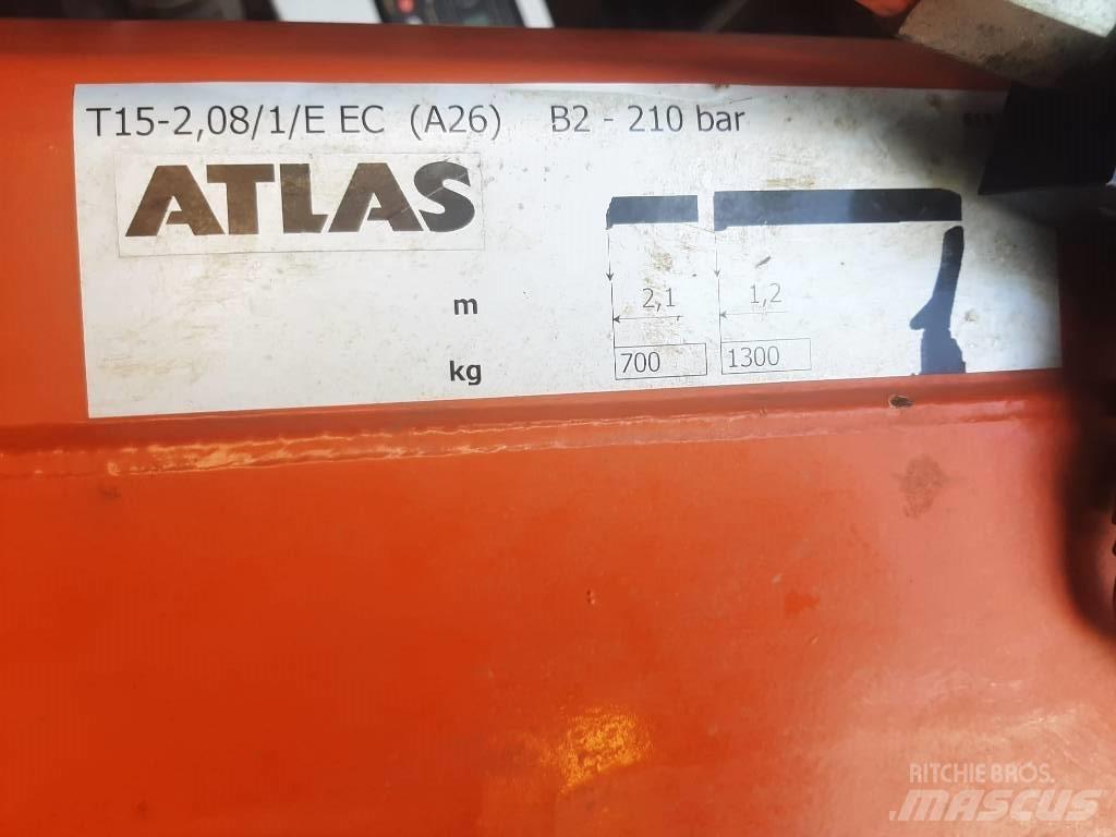 Atlas T15-A26E 随车折臂吊