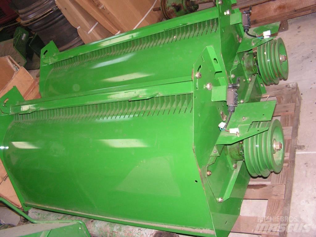 John Deere 1450 CWS 底盘和悬架