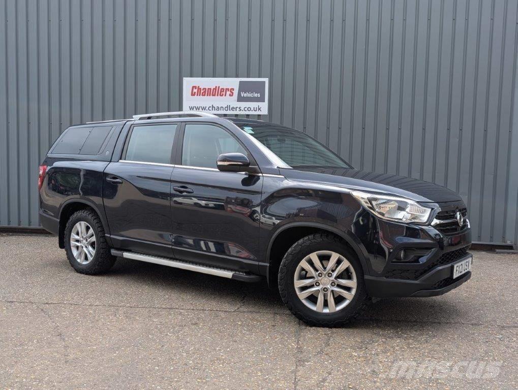 Ssangyong Musso 汽车