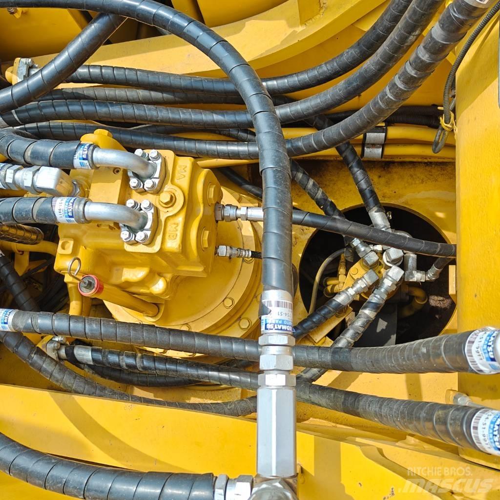 Komatsu 350-7 履带挖掘机