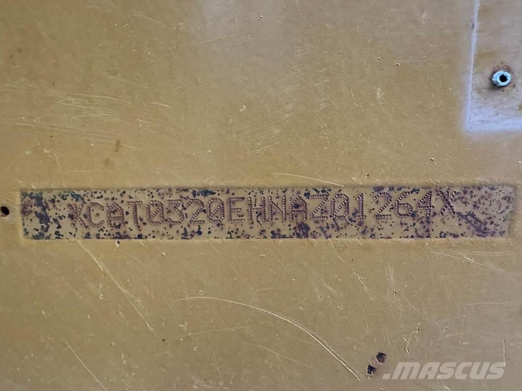 CAT 320EL 履带挖掘机