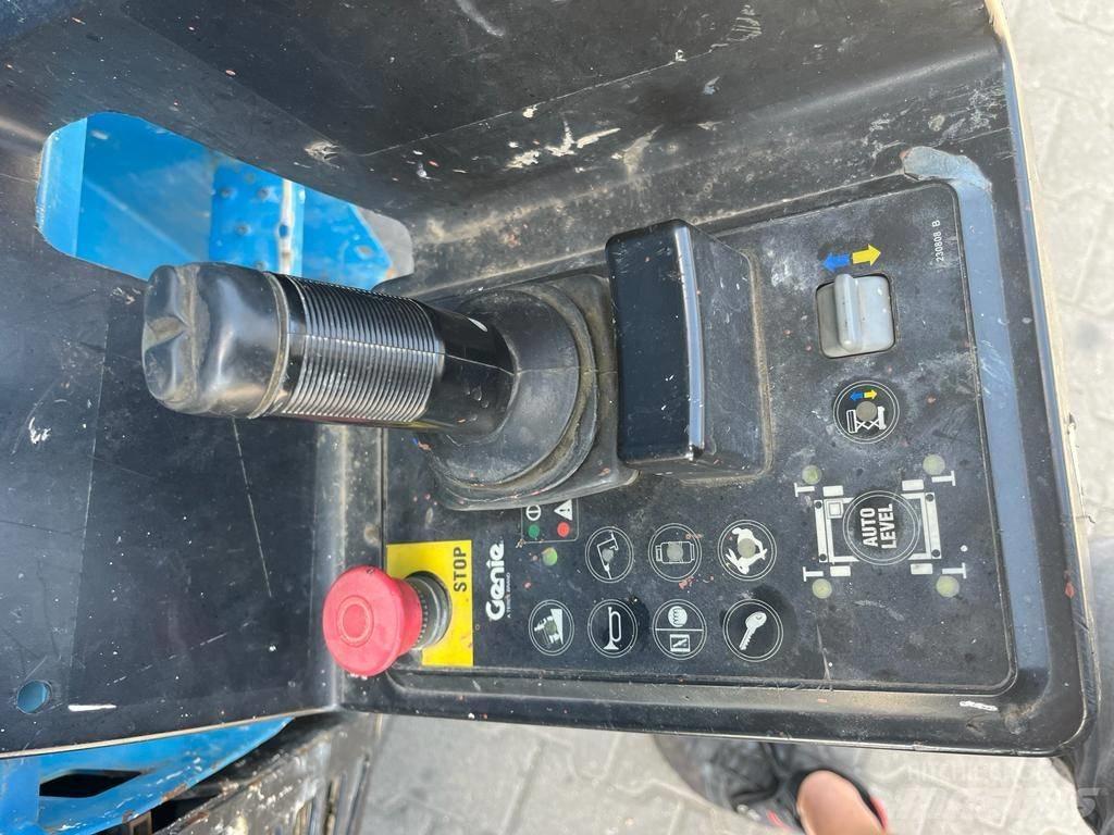 Genie GS 3390 RT 剪叉式升降机
