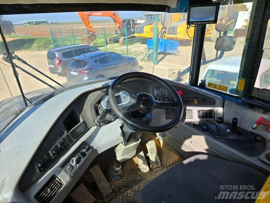 Volvo A 35 G 铰接式自卸车