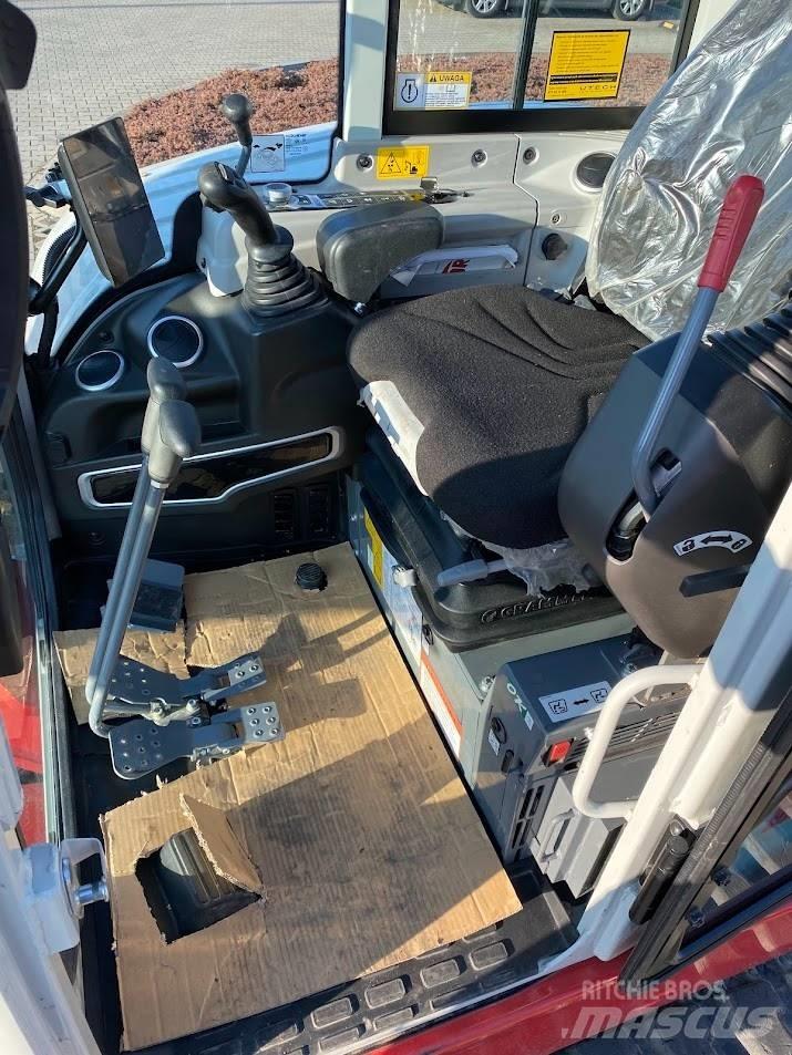 Takeuchi TB350R V2 小型挖掘机