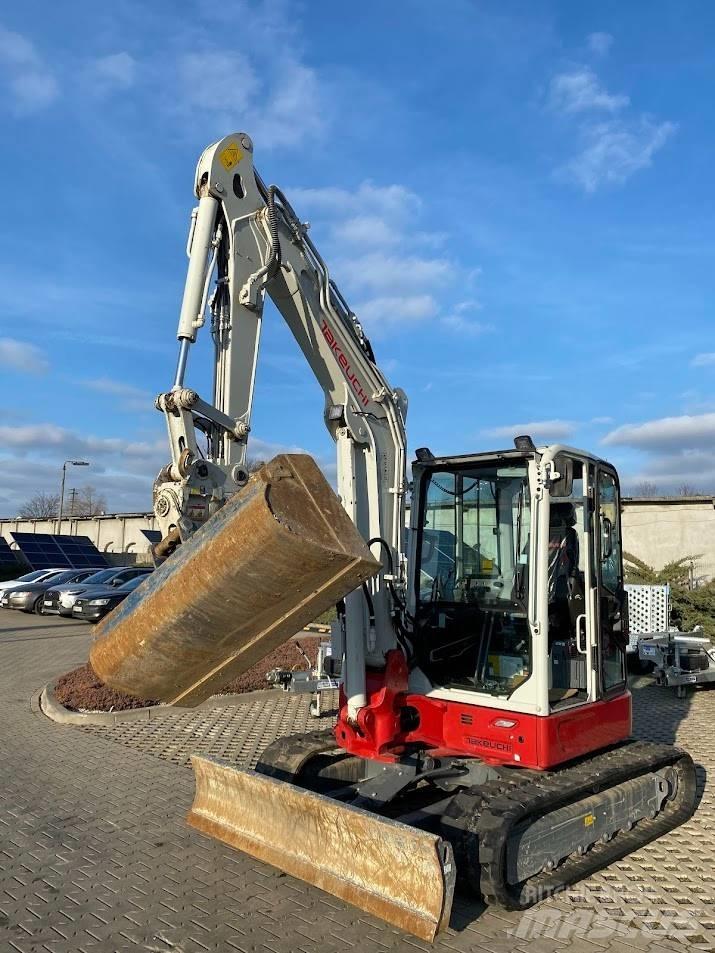 Takeuchi TB350R V2 小型挖掘机