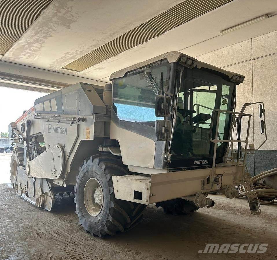 Wirtgen WR250i 沥青再生设备