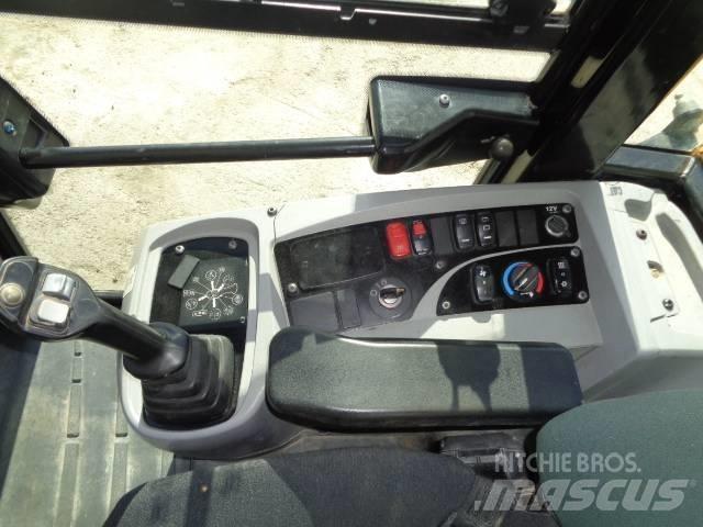 CAT 908M 轮式装载机