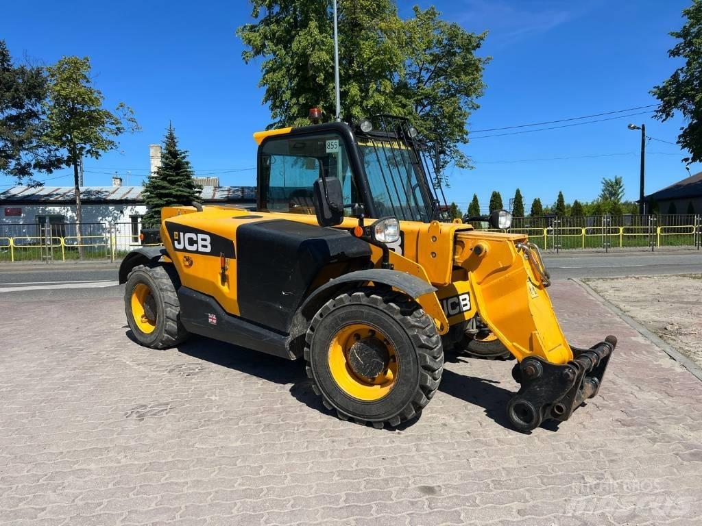 JCB 525-60 Hiviz 伸缩臂叉装车|叉装车