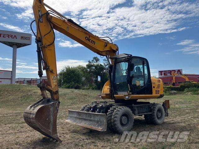JCB JS 145 W 轮式挖掘机
