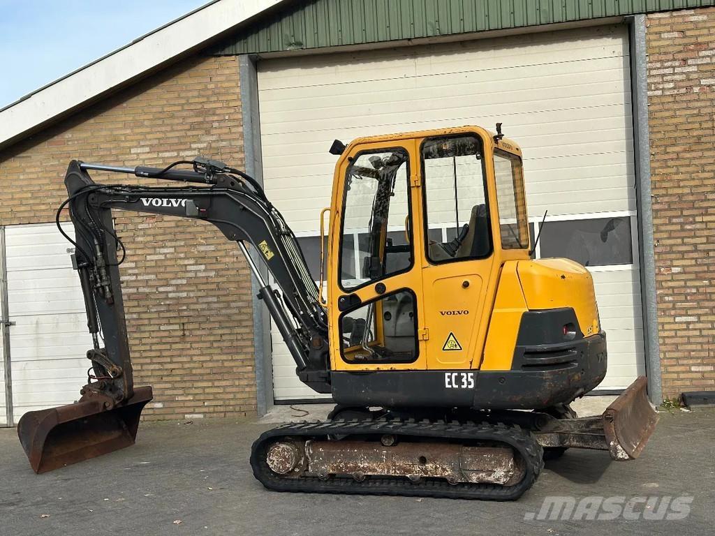 Volvo EC35 小型挖掘机