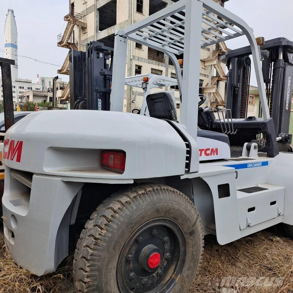 TCM FD 100 柴油叉车