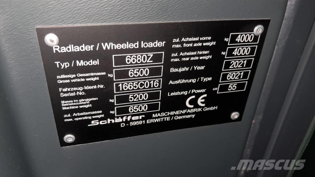 Schäffer 6680 Z 小型装载机