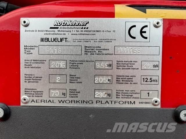 Bluelift SA 18 自走式伸缩臂升降机