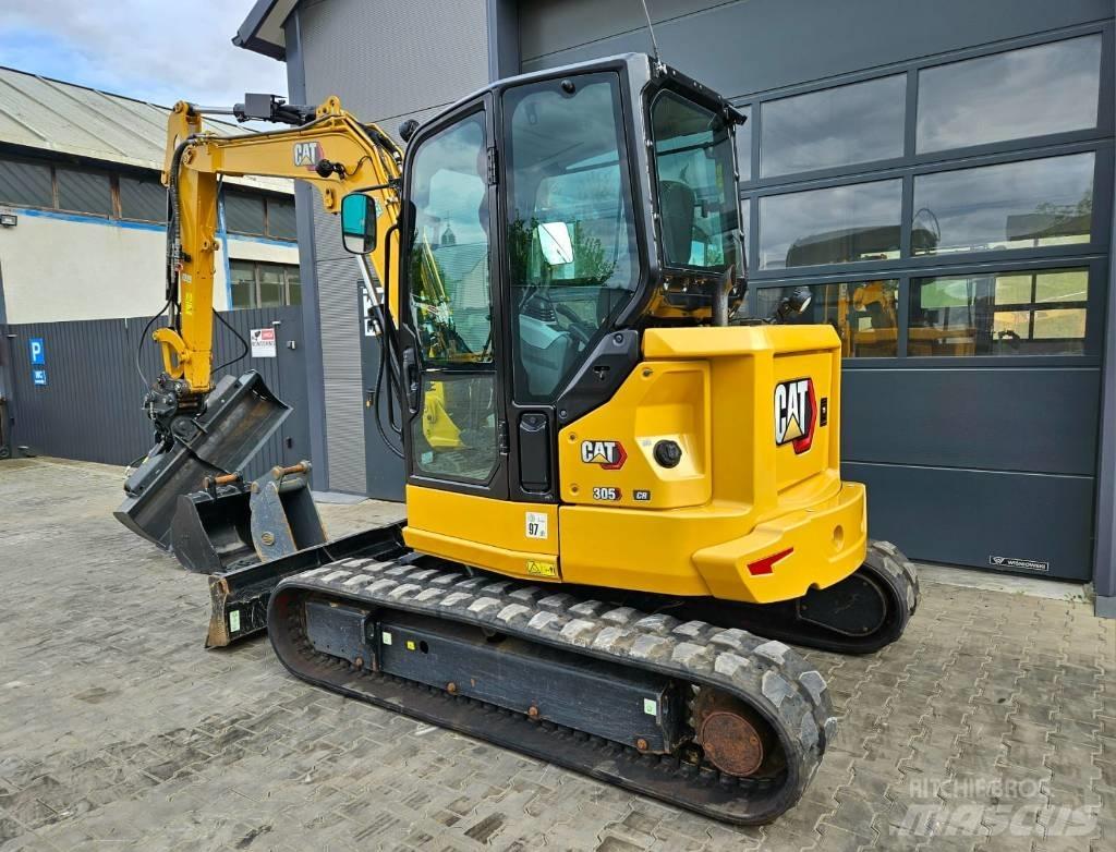 CAT 305 CR 小型挖掘机