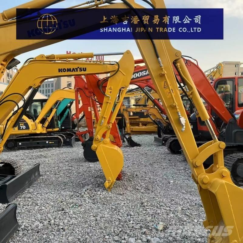 Komatsu PC 35 小型挖掘机