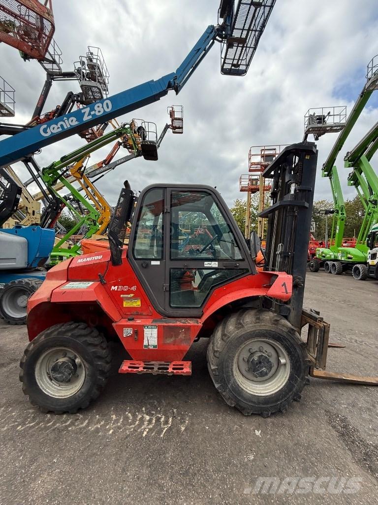 Manitou M30-4 ST3B 伸缩臂叉装车|叉装车