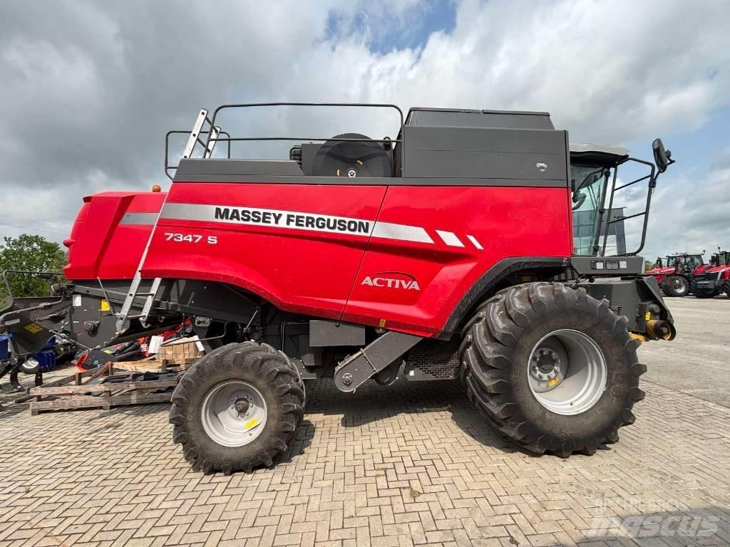 Massey Ferguson 7347 联合收割机