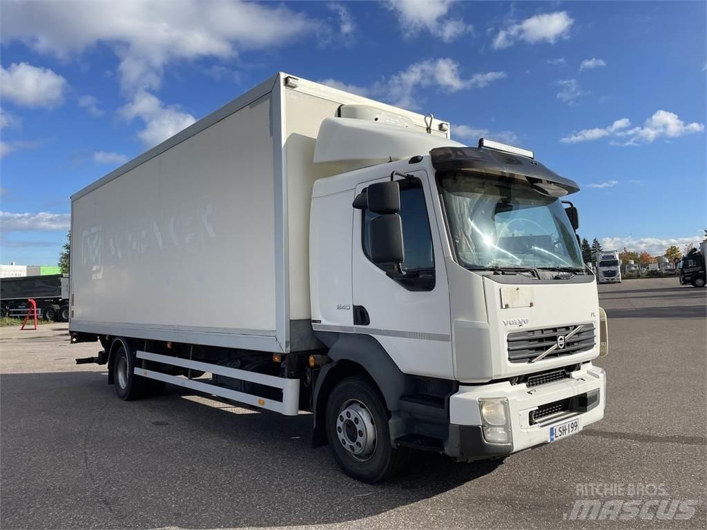 Volvo FL240 4x2 厢式货车