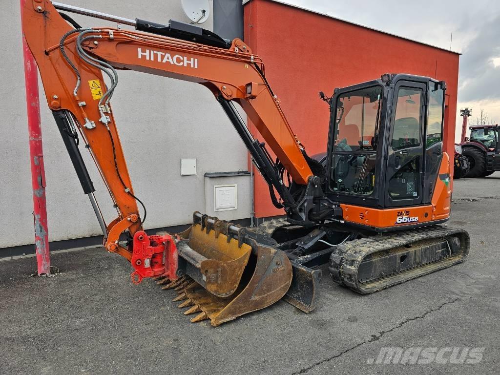 Hitachi ZX65 履带挖掘机