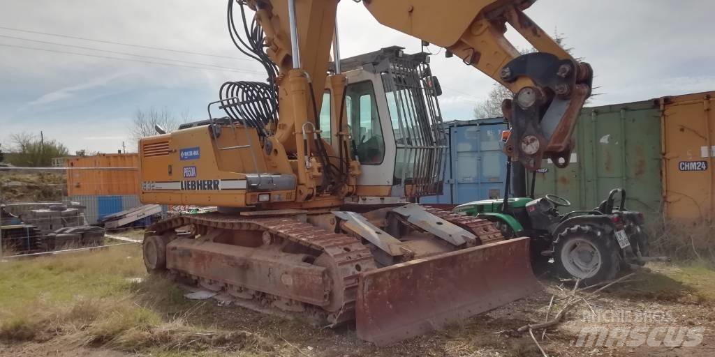 Liebherr R 932 T 特种挖掘机