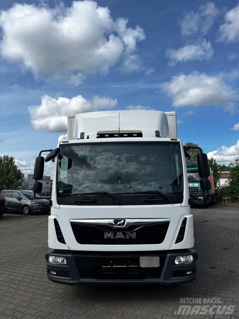 MAN TGL 12.250 厢式货车