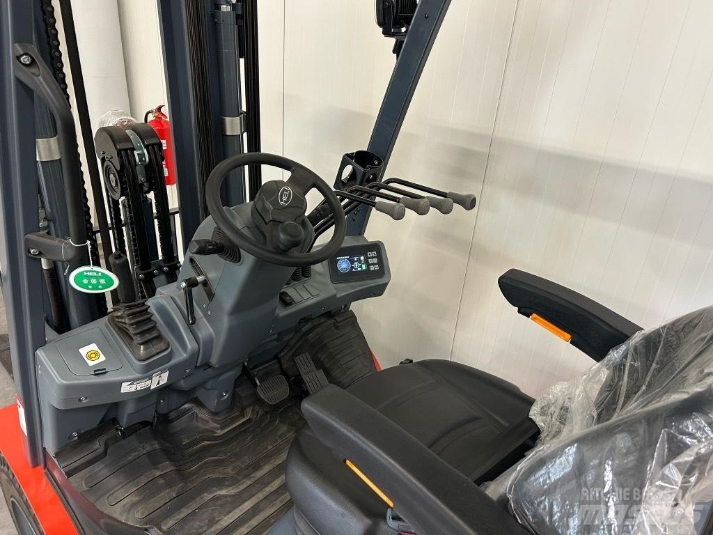 Heli CPD 25GB2LI-M 电动叉车
