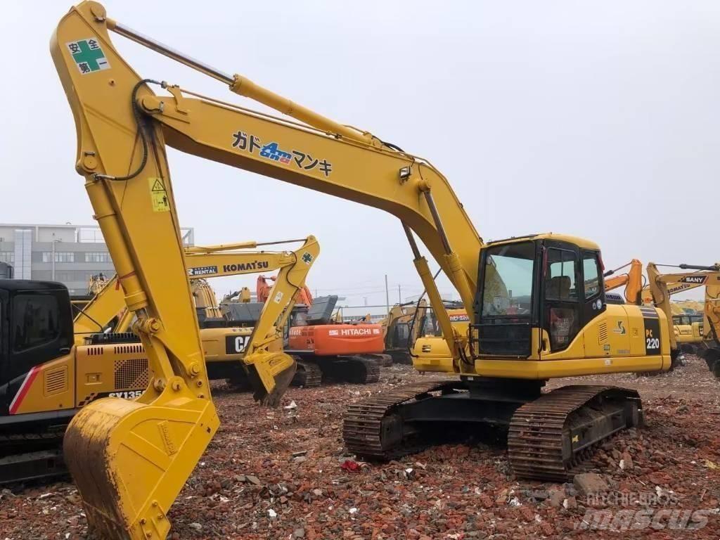 Komatsu pc220-7 履带挖掘机
