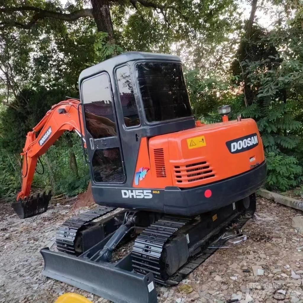 Doosan DH 55 小型挖掘机