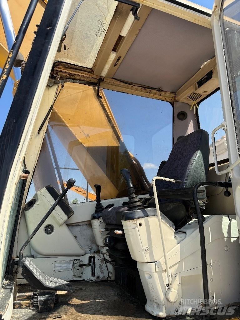 CAT 325 LN 履带挖掘机
