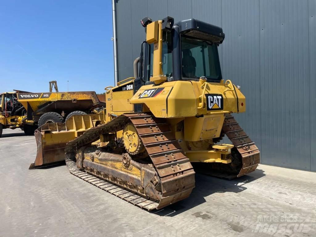 CAT D6N LGP 履带式推土机