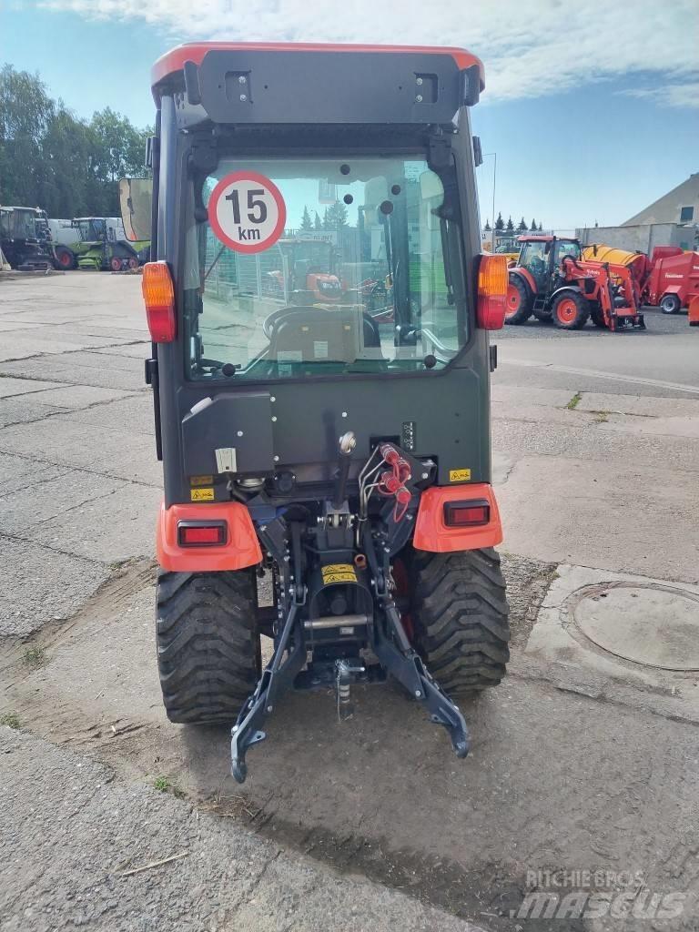 Kubota BX231 小型拖拉机