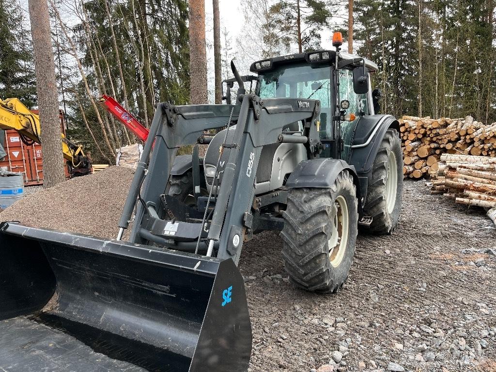 Valtra N 121 HT 拖拉机/农用车