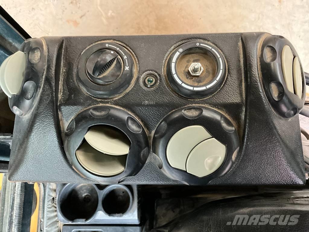 Hyundai Robex 35 Z-9 小型挖掘机